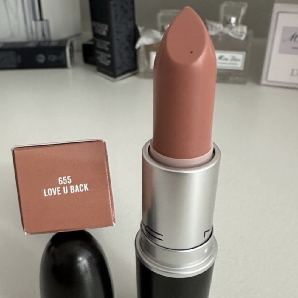 DO NOT BUY! In search of!!!!! MAC Cosmetics Love U Back Lipstick - Soft Nude